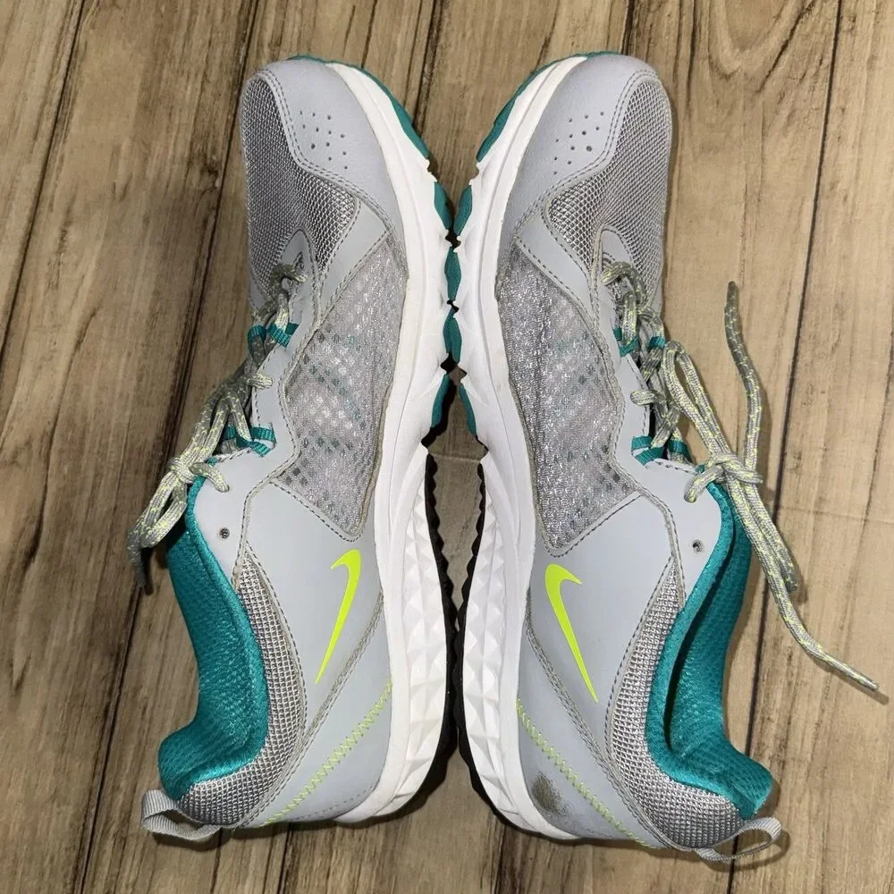 Nike Wild Trail 643074-003 Gray Low Top Lace Up Trail Running Shoes Women's 12